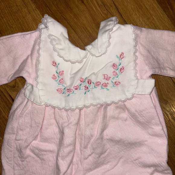 Baby Dior size 3 months, up to 13lbs - Picture 5 of 6